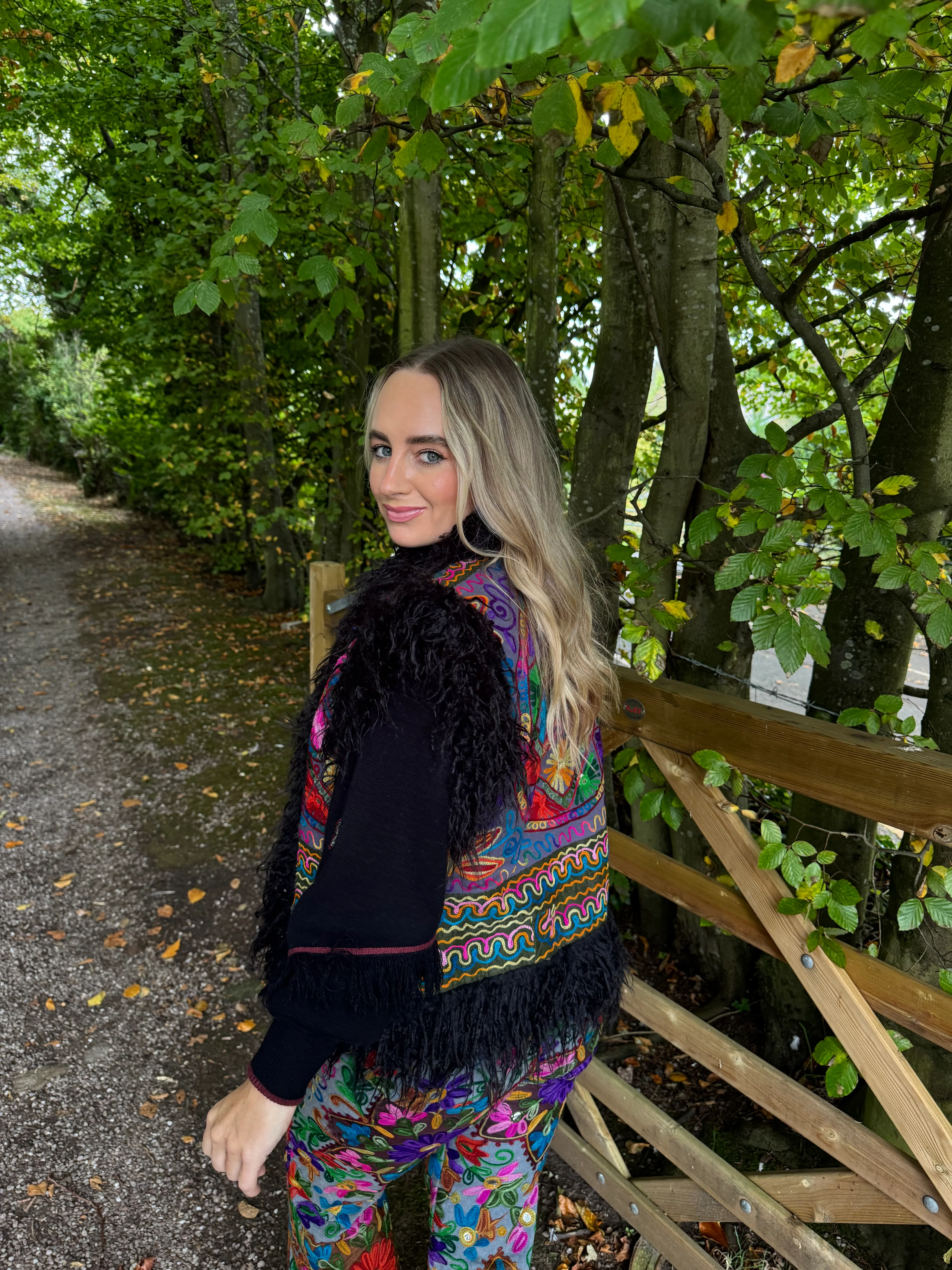 Faux Fur Flower Gilet - Image 2