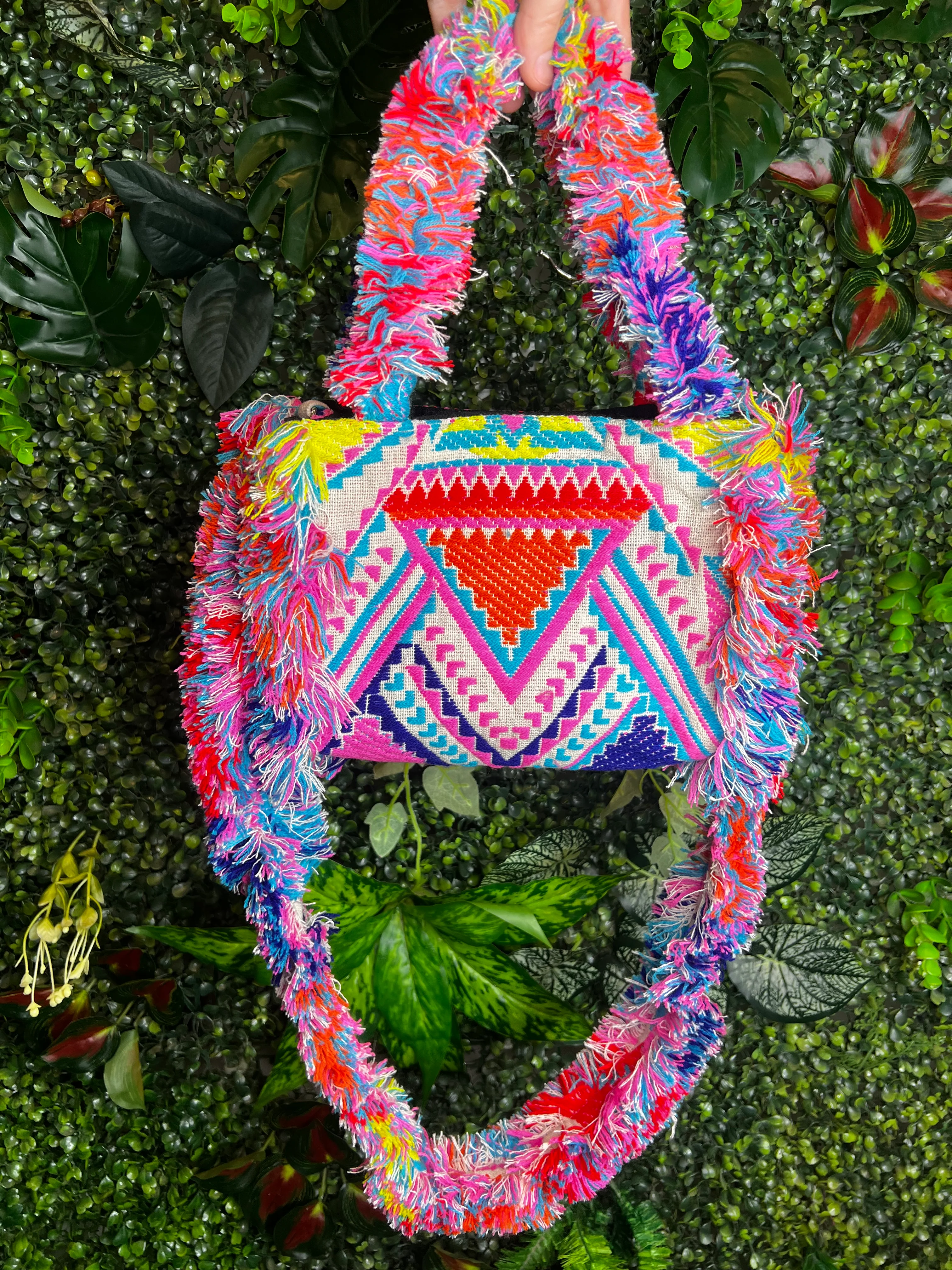 Fringe Berat Bag - Image 5