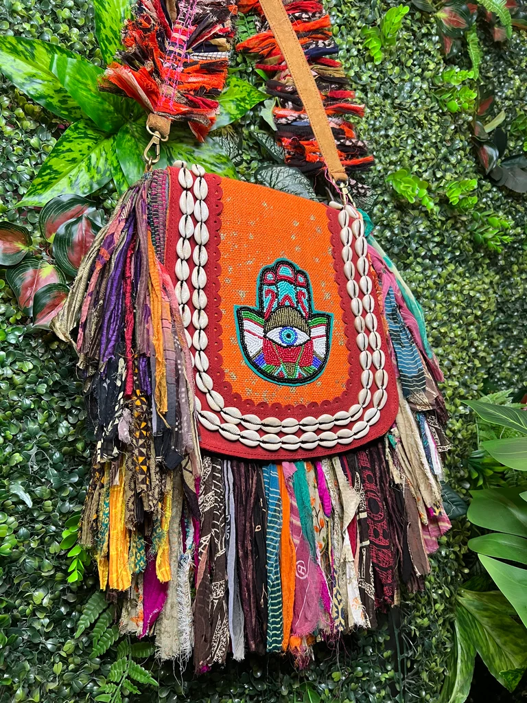 Hamsa Sari Shell Bag in Orange - Image 4