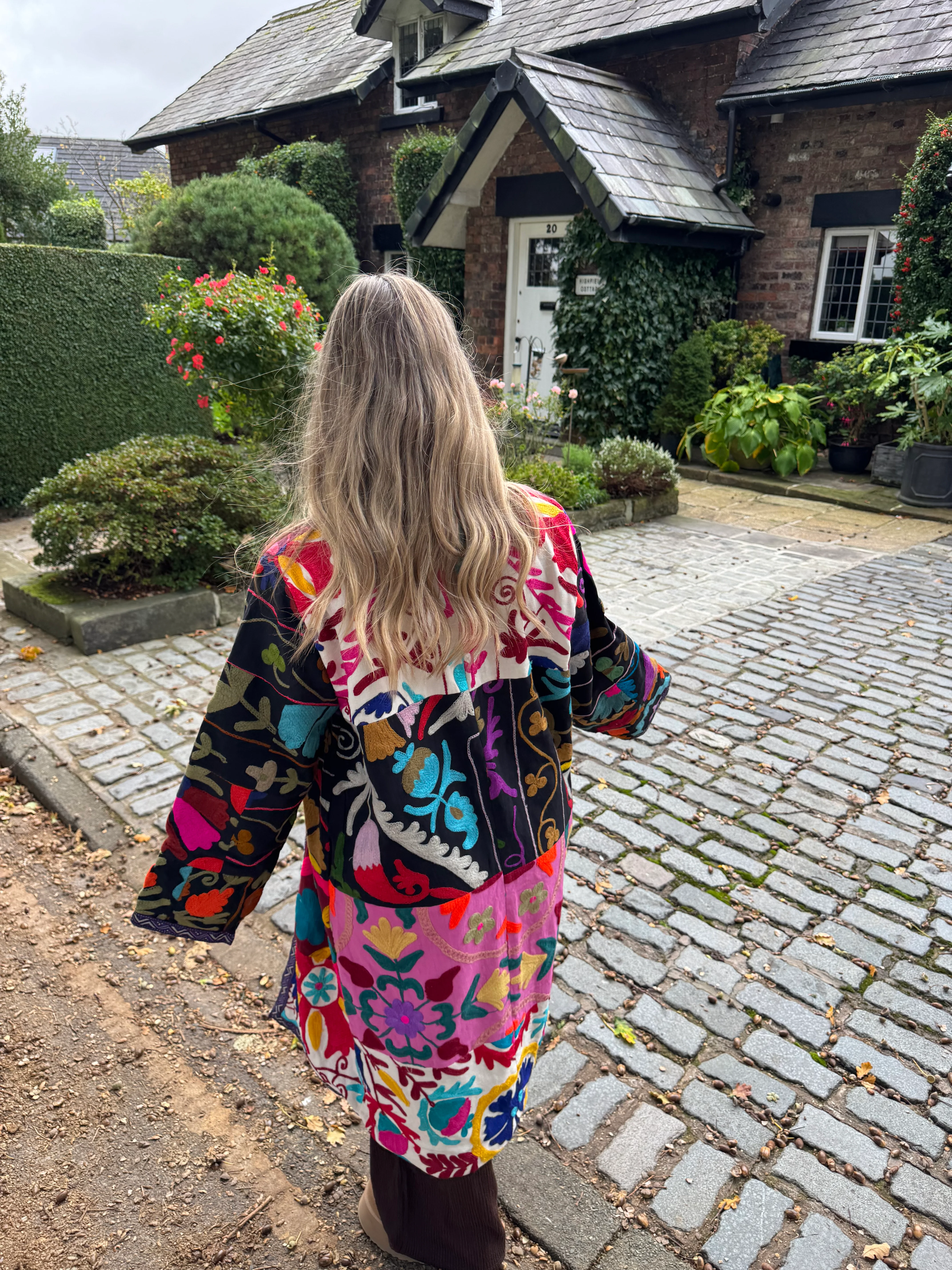 Suzani Kimono Long Jacket - Image 2