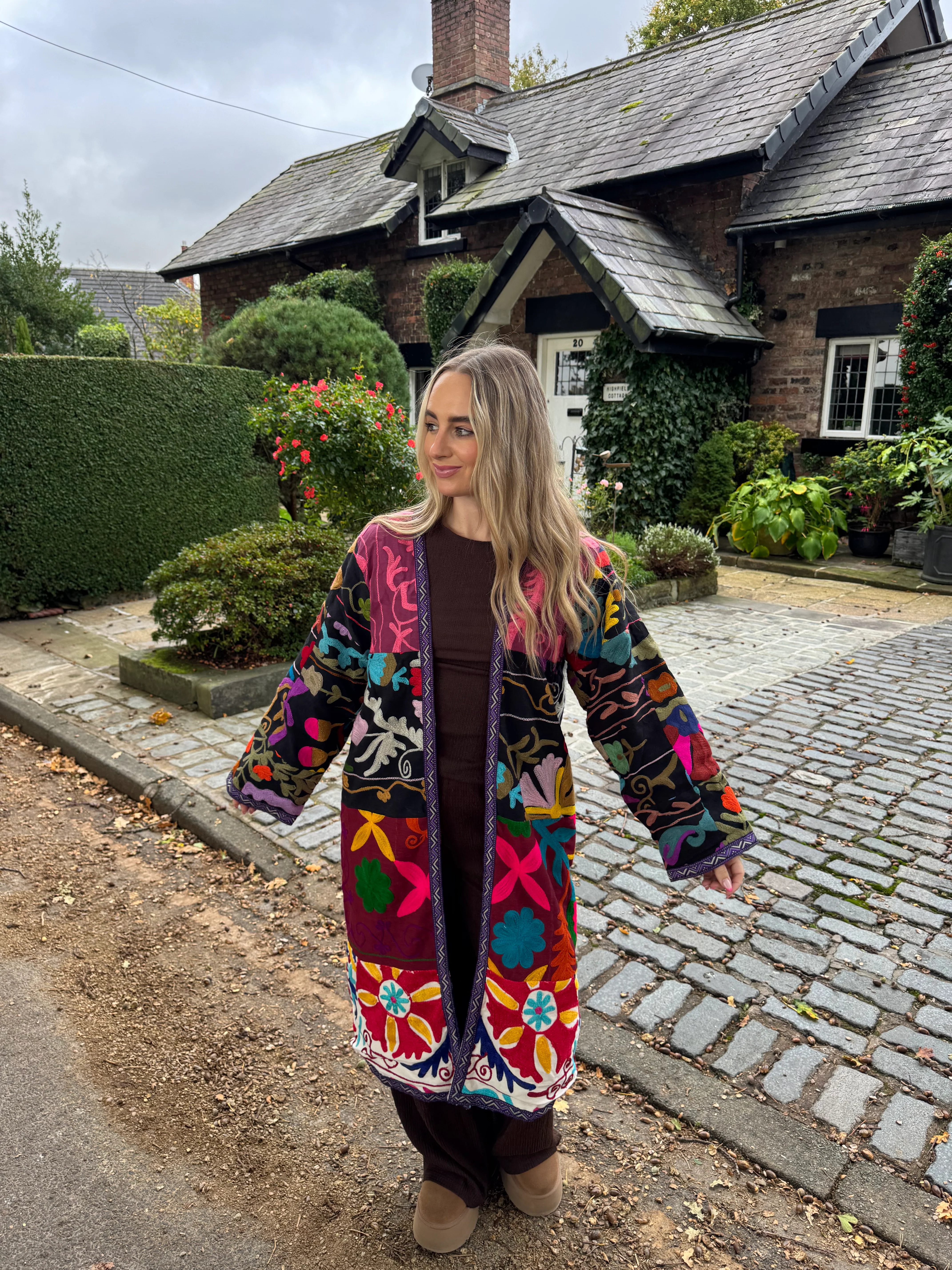Suzani Kimono Long Jacket - Image 4
